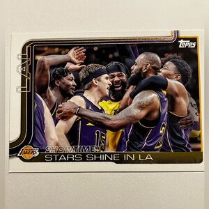 TOPPS NBA LOS ANGELES LAKERS SHOWTIME!
STARS SHINE IN LA #293